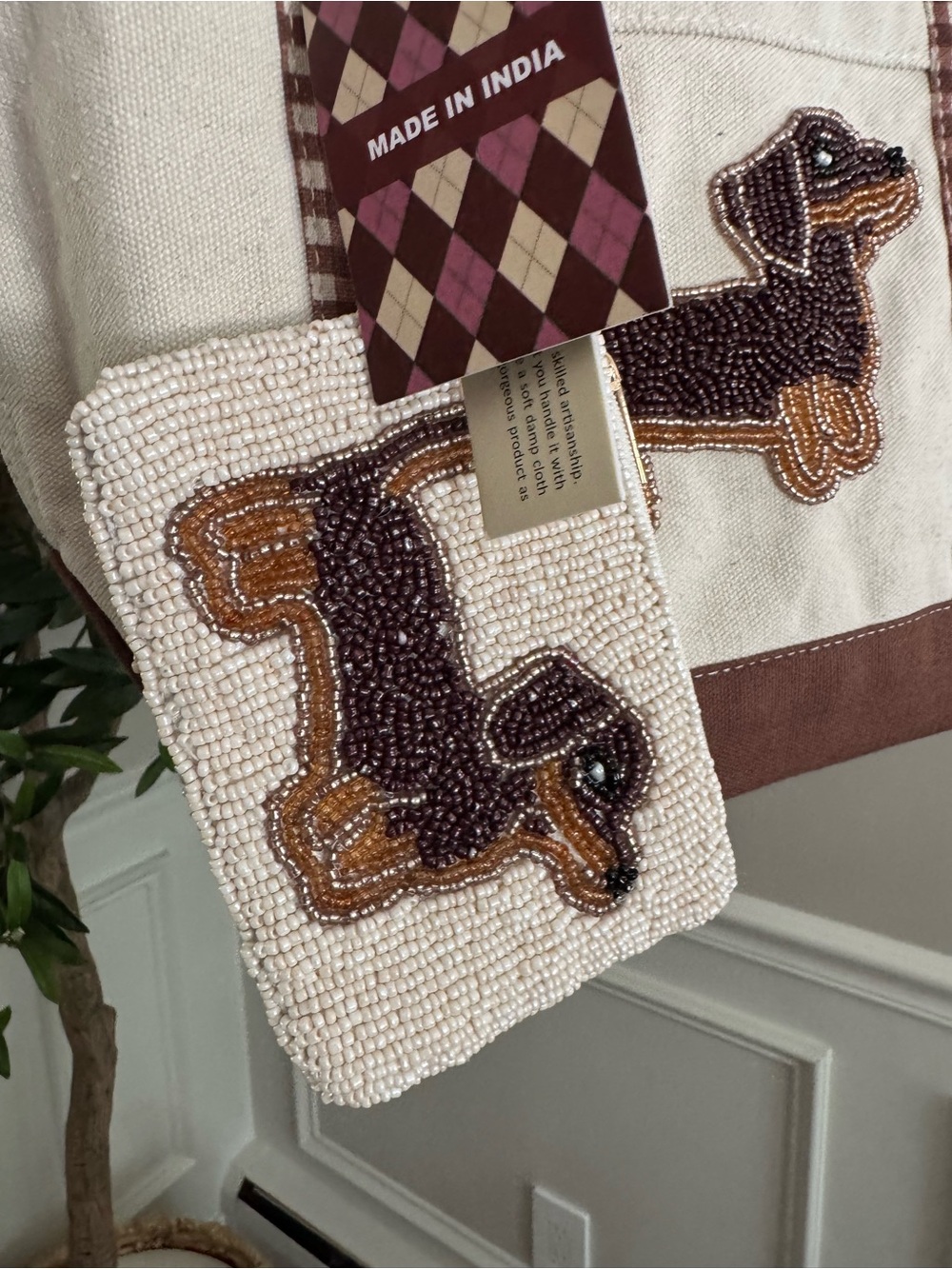 Made in India Dachshund Beaded Tote - Picture 6 of 8